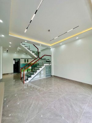 chính chủ bán nhà xây độc lập - ôtô đỗ cửa tại an hưng - hồng bàng chỉ 1tỷ500 ngay khu công nghiệp