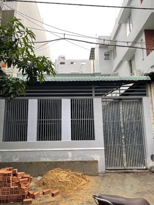 cho thuê nhà nguyên căn p6, gần công viên nguyễn văn lượng giá 8 triệu