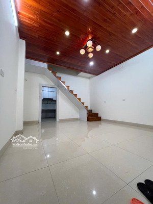 nhà mới xây siêu gần quốc lộ 1a giá chỉ 4 tỷ 950 triệu (có thương lượng) ngọc hồi tt. văn điển