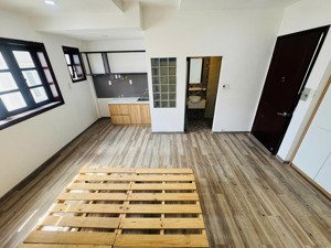 cho thuê phòng đẹp giá rẻ khu trung sơn: 25m2, cửa sổ rộng, không chung chủ. 4,5 triệu/tháng