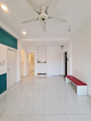 bán căn hộ đẹp 2pn, 1wc, 67m2, view mt đ. phan xích long, tại chung cư a2 phan xích long, p. 7