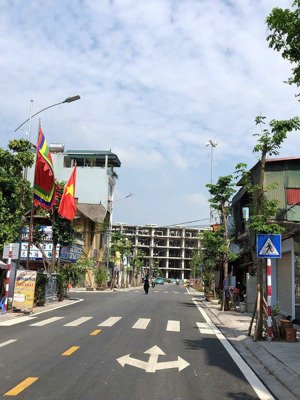 nhượng 65m2 căn góc mặt đường kinh doanh tại kiên thành, trâu quỳ, gia lâm - lh 