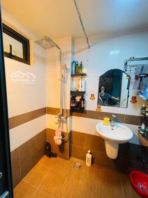bán nhanh căn nhà 4 tầng lê hồng phong giá chỉ hơn 8 tỷ