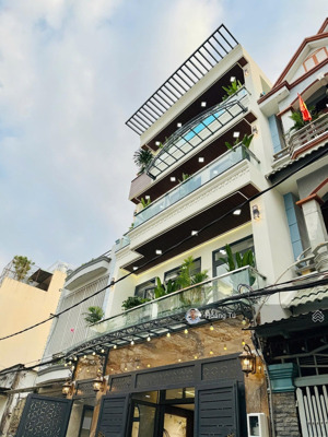 chính chủ cần bán biệt thự mini phạm văn bạch, p. 15, tb, (6x12m) 1 trệt 2 lầu st, giá: 12 tỷ tl