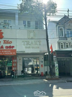 nhà mặt tiền đường 30/4 đối diện trường chính trị, cách sân banh gò đậu, coopmat chỉ 300m