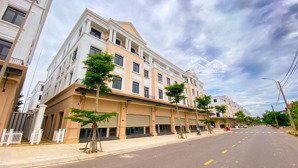 shophouse tích hợp vừa để ở vừa để kinh doanh. diện tích 75 m2 mặt tiền 6 mét