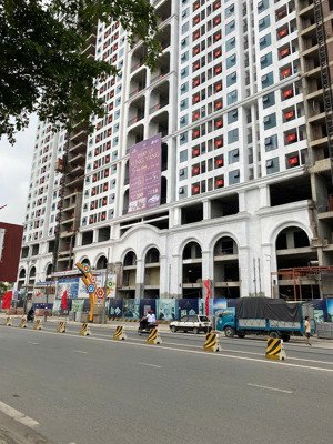 bán chung cư cao cấp lê lợi thái bình dt 76,1 m2 gồm 2 ngủ + , 2 vệ sinh