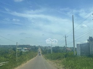 bán gấp lô đất đẹp trung tâm lộc ngãi, bảo lâm