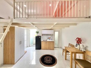 duplex căn hộ 2 tầng có thang máy, ngay trung tâm q. 10