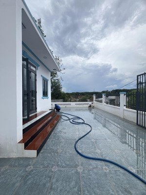 bán nhà trung tâm hc đồng phú 2 mặt tiền shr
