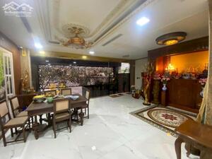 Cho thuê nhà mới full đồ sịn sò ngõ 112 Trung Kính Cầu Giấy. DT 80m x 5t, mt 5m. Giá 38tr/th.