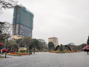CHO THUÊ TÒA NHÀ 10 TẦNG KHU VỰC HỒ SEN - MẶT TIỀN RỘNG, CÓ THANG MÁY