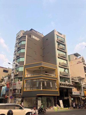 bán nhà góc 2 mặt tiền cô bắc - trần hưng đạo quận 1(4m x 20m)thuê 60tr/th giá 36 tỷ