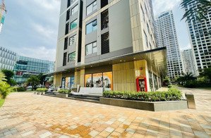cần bán căn shop 2 mặt tiền đối diện vincom siêu hot, dt 81m2 giá chỉ 14,38 tỷ, nhận nhà ngay