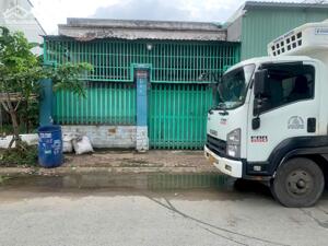 Duy nhất nền đất có nhà cấp 4 -DT 124m đường nhựa 10m - mặt tiền kinh doanh KDC Vĩnh Phú 1