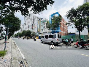 bán mặt tiền areco đào trinh nhất -120m2(5x24) - xây hầm + 4 tầng view công viên- giá tốt nhất khu