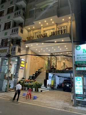 cần bán khách sạn duy ninh hotel trung tâm tp vũng tàu ngay bãi sau