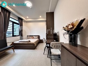 căn hộ cc mini cửa sổ thoáng mới 100% - thang máy, hầm xe - ngay cư xá đô thành, vòng xoay dân chủ