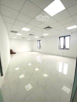 cho thuê văn phòng định công nguyễn xiển diện tích đa dạng 50m2 - 60m2 - 80m2 - 100m2