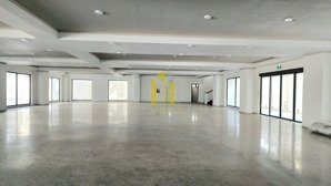 sàn văn phòng thảo điền 2700m2 sử dụng - hầm 4 lầu, có thang máy, pccc