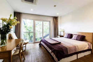 nhà đẹp dân xây ở ngay - ôtô đỗ cửa - lô góc - kinh doanh nhỉnh 11tỷ.