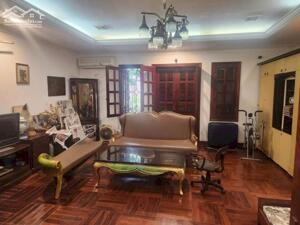 NHÀ PHÂN LÔ, 70M, MT 5M, VỊ TRÍ ĐẸP, NGÕ THÔNG, Ô TÔ TRÁNH,VỈA HÈ,KINH DOANH QUẬN CẦU GIẤY.