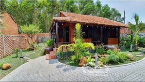 lô đất làm nhà vườn thị trấn cần giuộc. diện tích 500m2, đường xe 7 chỗ tới đất, gần ql50, giá tốt