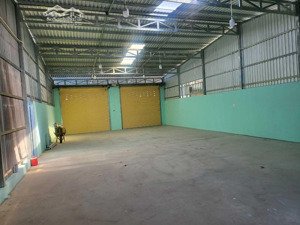 chính chủ cần cho thuê nhà xưởng xây mới, diện tích 350m², xây dựng kiên cố, sạch sẽ lh ngay!