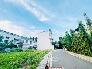 bán đất hẻm xe hơi đường phạm văn đồng - p. linh tây. dt 67.3m2