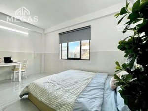 cho thuê phòng rộng, cửa sổ to, phan xích long, phú nhuận gần bình thạnh, q1, q2, q3