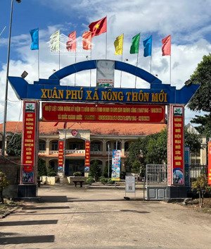 ngộp chính chủ cần bán gấp căn nhà 351m2 mới xây sát cạnh ủy ban thổ cư sổ riêng