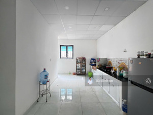 bán căn shophouse 85m2 đã hoàn thiện tại kđt oasis, bến cát, sẵn hđ thuê 5,5tr, giá chỉ 1,95 tỷ