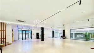 cho thuê mặt bằng rộng 400m ngang 20m mặt đường phạm văn đồng, dương kinh, hải phòng