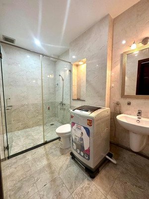 cho thuê phòng 35m2 rộng thoáng dương bá trạc có chỗ để ô tô
