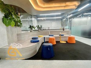 văn phòng trọn gói full nội thất mặt tiền cô bắc quận 1