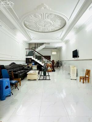 CHO THUÊ NHÀ 2 LẦU TRỤC CHÍNH KDC VĂN HOÁ TÂY ĐÔ CẠNH NAM LONG