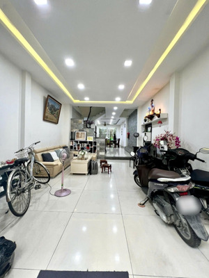 nhà cần bán gấp nhà đường khuông việt, quận tân phú 94,6m2