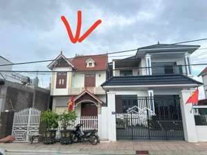 siêu phẩm nhà 2 tầng trung tâm thị trấn núi đối view sông đa độ không gian sống lý tưởng hơn 400m2