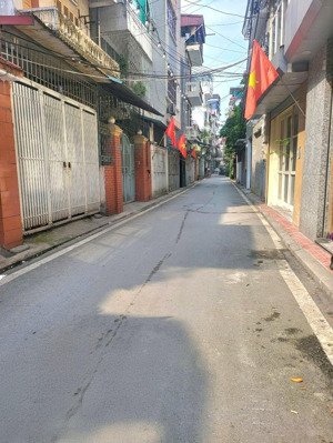bán nhà nguyễn sơn, 50m2, 5 tầng thang máy, oto vào nhà, an sinh đỉnh
