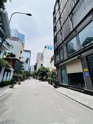 biệt thự liền kề xây thô ngay quận uỷ tây hồ, 96m2, 5 tầng mt 8m vỉa hè ô tô tránh, giá chào 43 tỷ