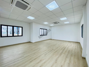 cho thuê mặt sàn shophouse tầng 2 chung cư ecohome 3