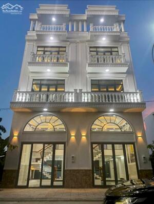 Nhà 5 tầng khu dân cư Văn Hóa Tây Đô