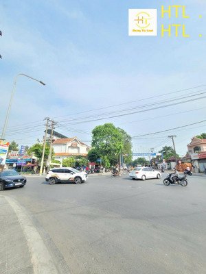 bán nhà nghỉ 1 trệt 2 lầu mt đường trần hưng đạo p. đông hòa tp. dĩ an