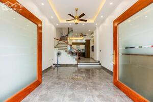 Cho thuê nhà Biệt thự Liền Kề Hồ Đến Lừ 4 tầng x 60m2, 3 ngủ VP, KD online