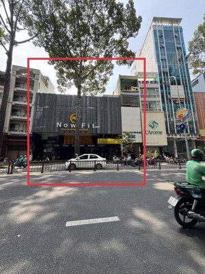 bán nhà mt đường 3/2 quận 10 - dt 18x28m, 499m2. hđt 350tr. giá 325 tỷ tl.