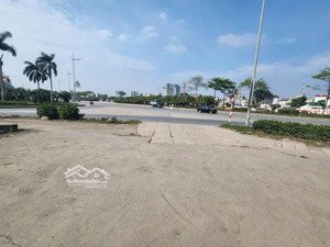 cho thuê mặt bằng kinh doanh thượng thanh, long biên, 1000m2 (300m2 đã dựng xưởng)