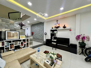 bán nhà đường khuông việt hẻm oto 94.6m2 (4.4 x 21.5m) 1 trệt, 2 lầu nhà mới ở ngay
