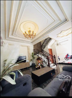 chính chủ gấp bán nhà mặt tiền 122m2 lạc long quân tân bình. 19,9 tỷ