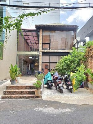 cho thuê nhà đẹp nguyễn văn trỗi phú nhuận - 8x24m 1 trệt 1 lầu - có sân trước - giá tốt