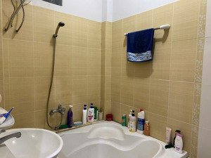 bán nhà hxh nguyễn công hoan, p7, q pn. khu ẩm thực phan xích long 3 lầu giảm nhanh 1 tỷ